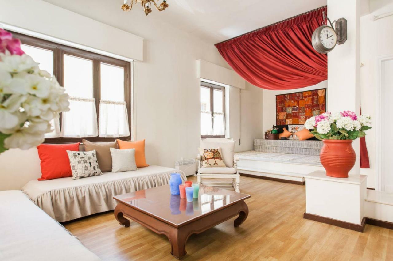 Vintage Charm By The Acropolis! Apartment Athens Ngoại thất bức ảnh